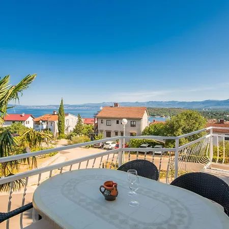 Apartment Kantun 1 Njivice