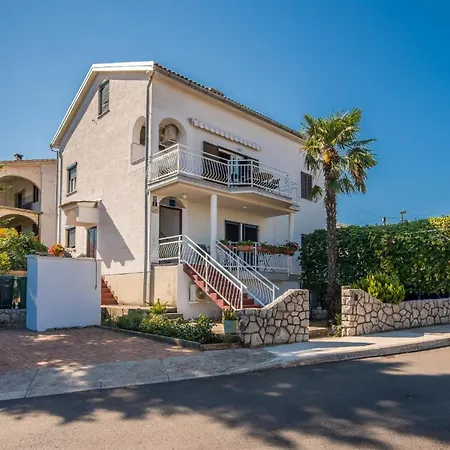 Kantun 1 Apartment *